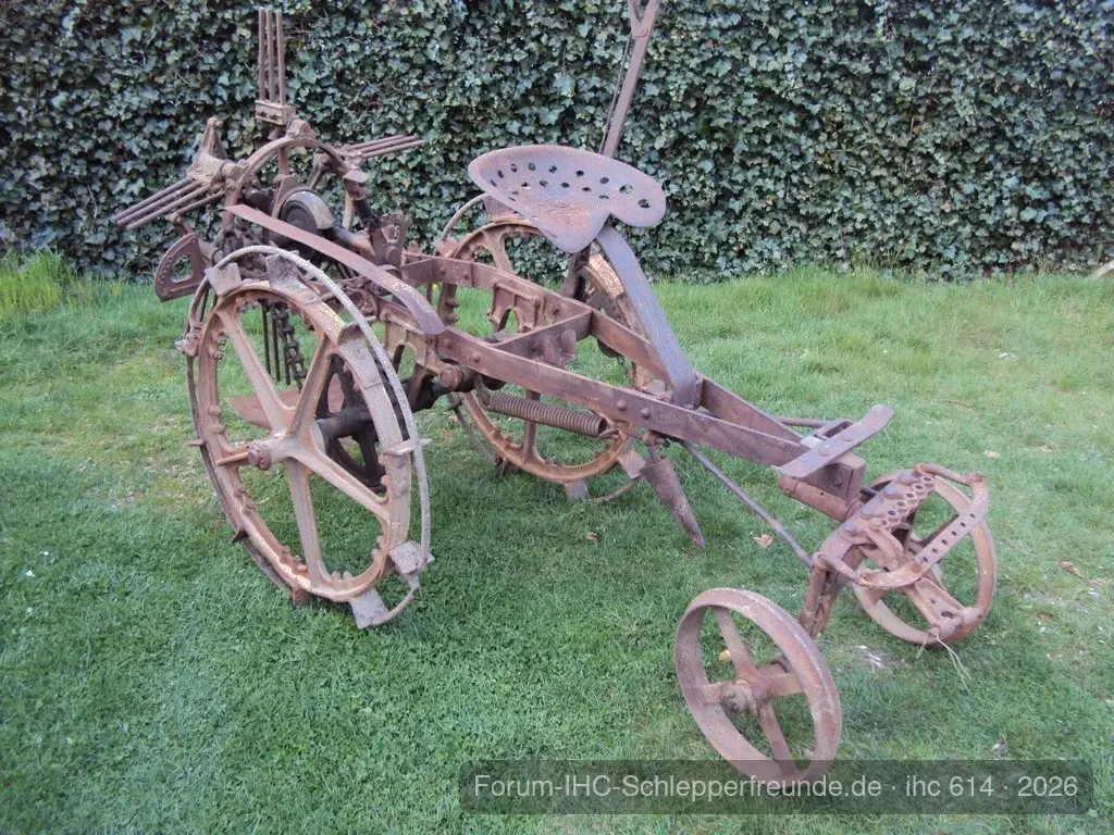 IHC Kartoffelroder