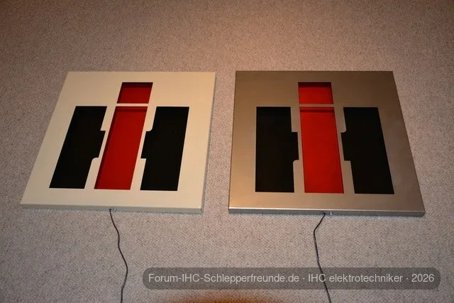 IHC Logo mit LED beleuchtet