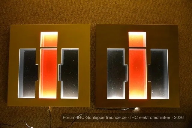 IHC Logo mit LED beleuchtet
