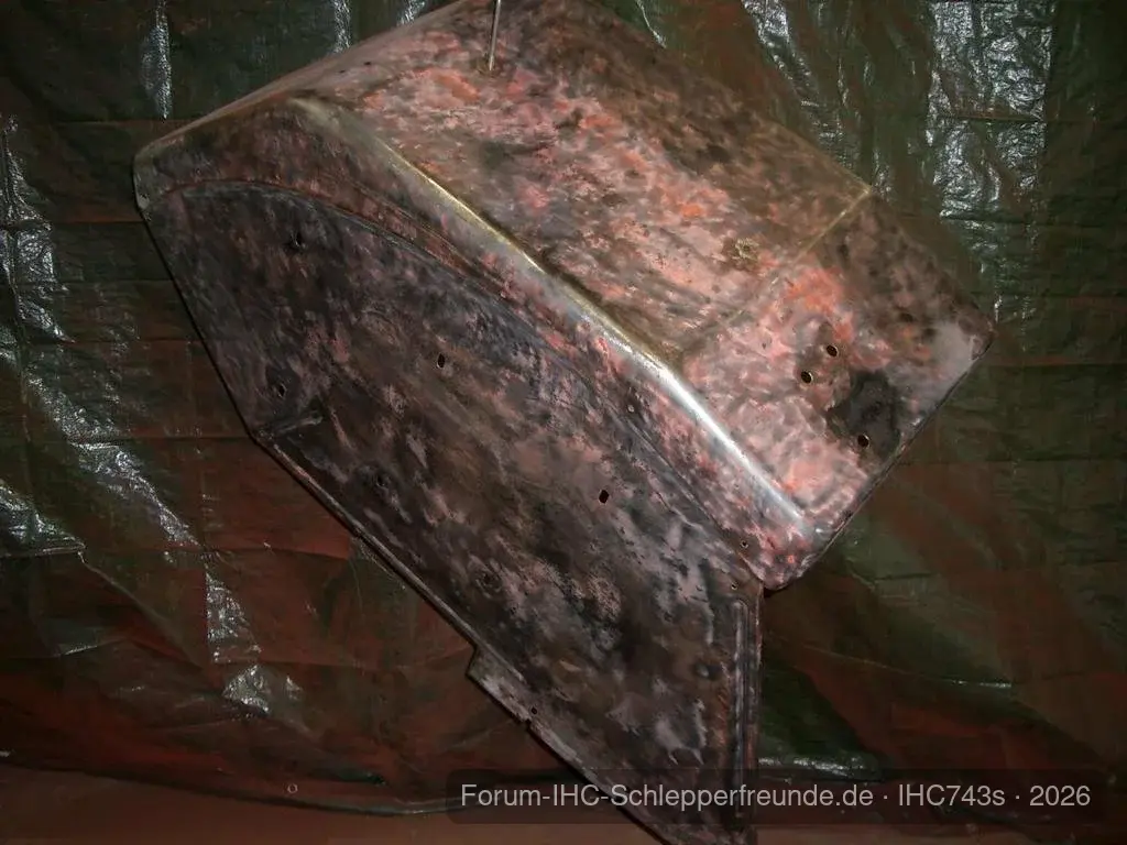 IHC743s