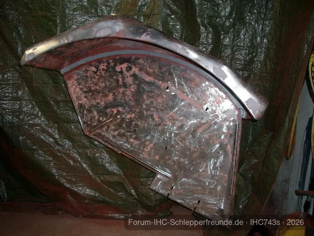 IHC743s