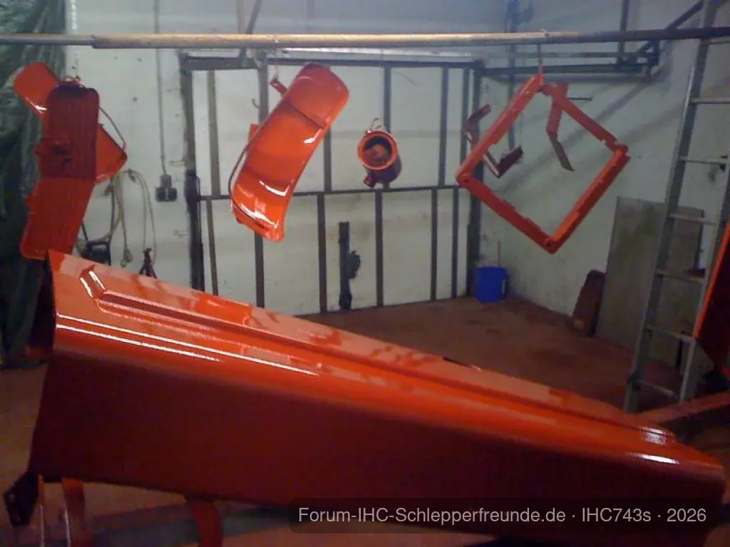 IHC743s