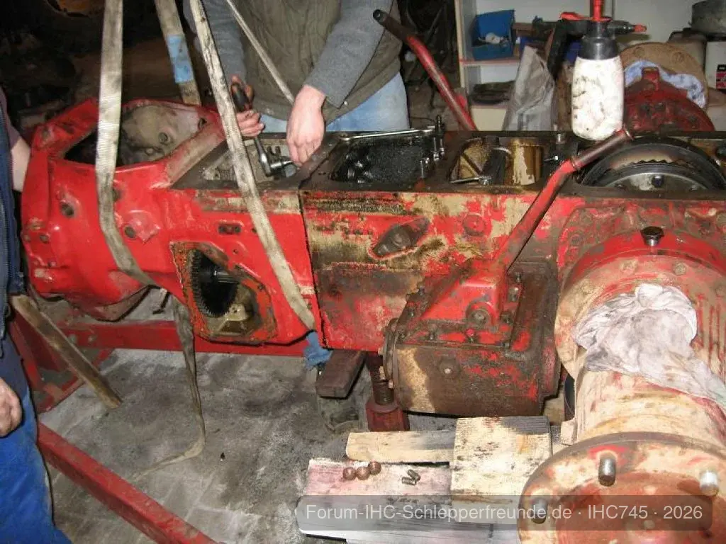 IHC824AS
