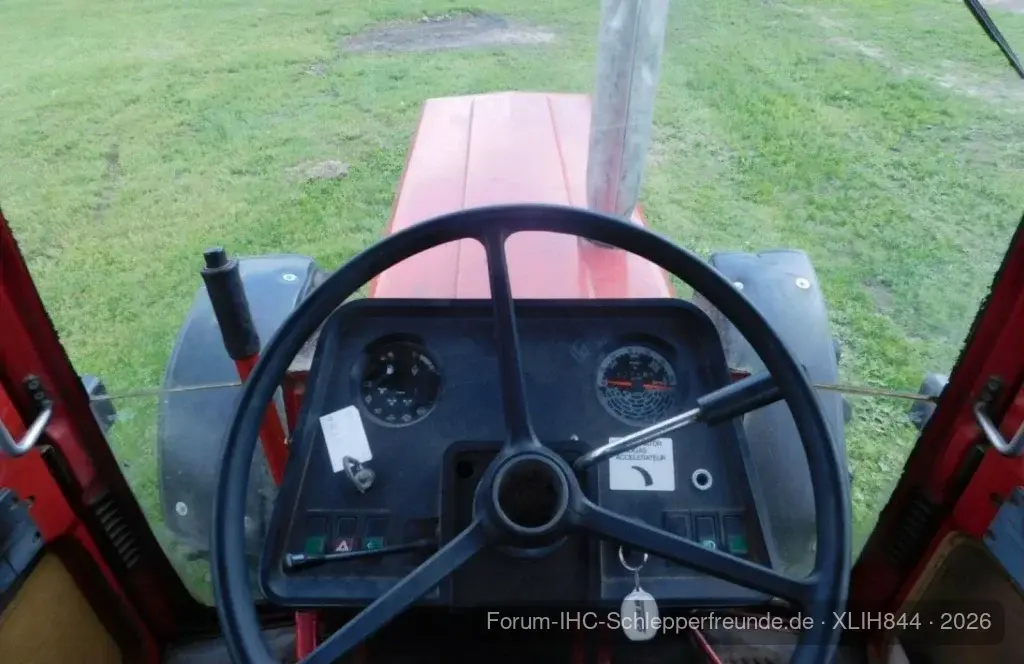 INTERNATIONAL 844 XL