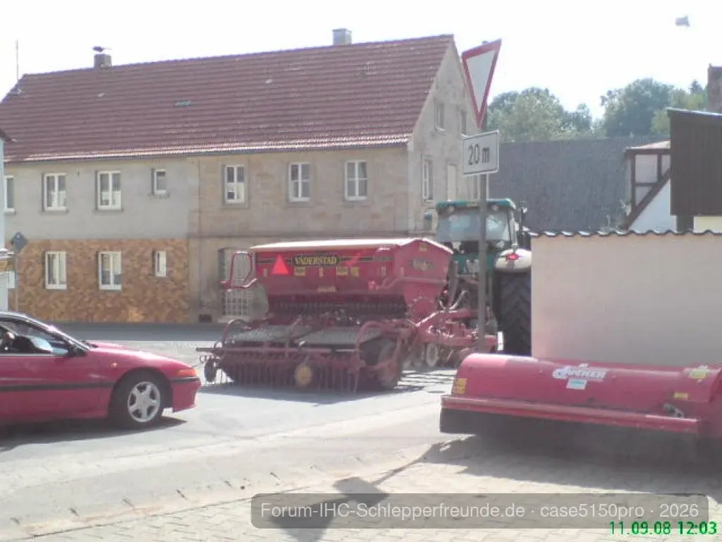 John Deere 8220