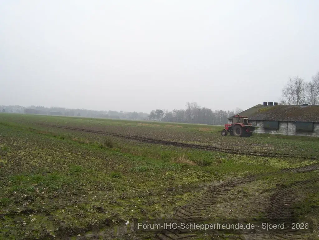 Kunstdünger streuen