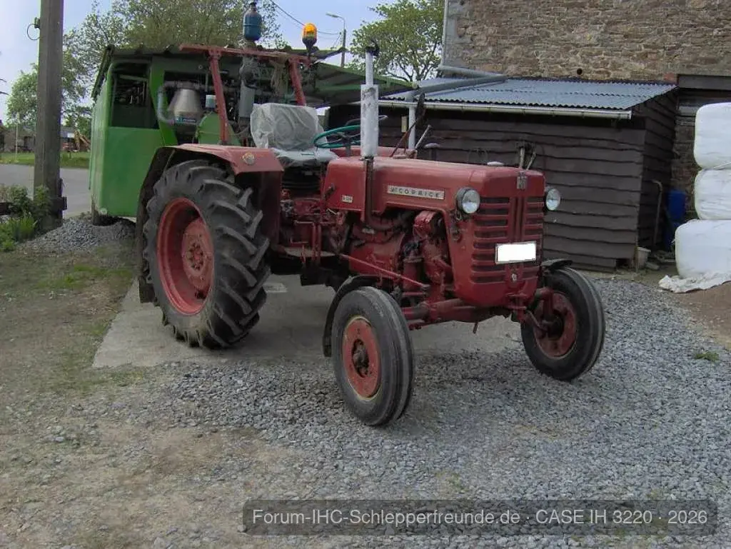 Mc Cormick IH D324 (1959)