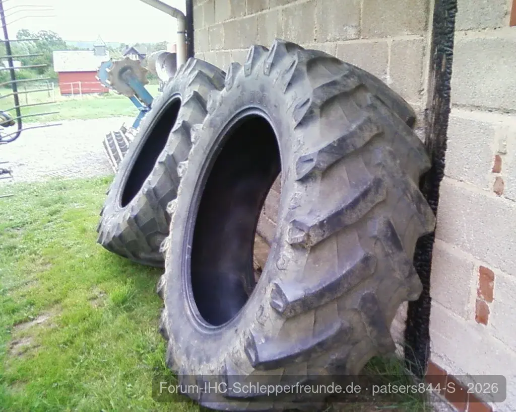 Pirelli zu verkaufen