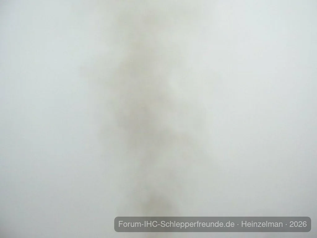 Rauchwolke beim Ackern