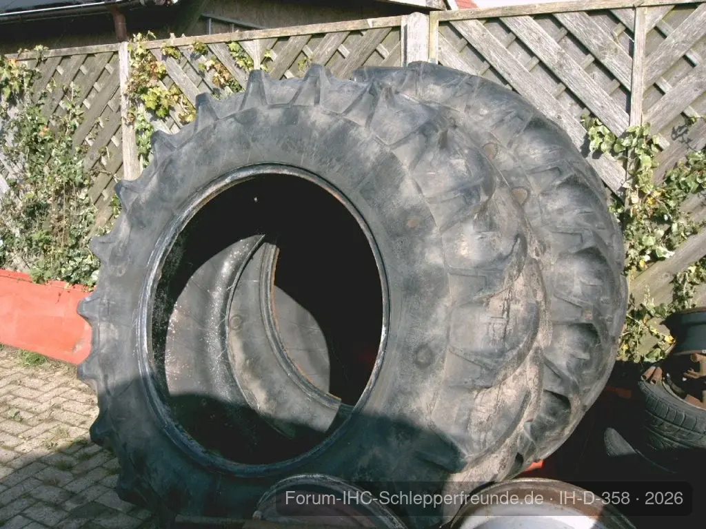Reifen zu verkaufen 20.8 R 38