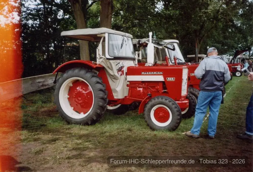 t323