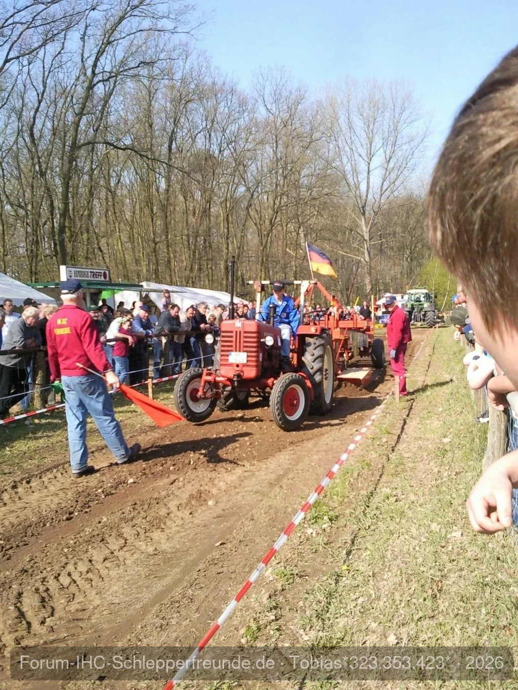Tim mit dem D-326 beim ziehen