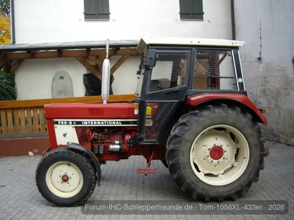 Tom1056XL-745-S