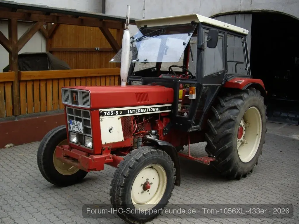 Tom1056XL-745-S