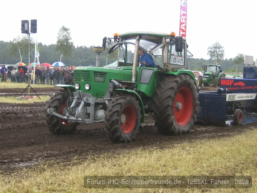 Trecker Treck in Behringen