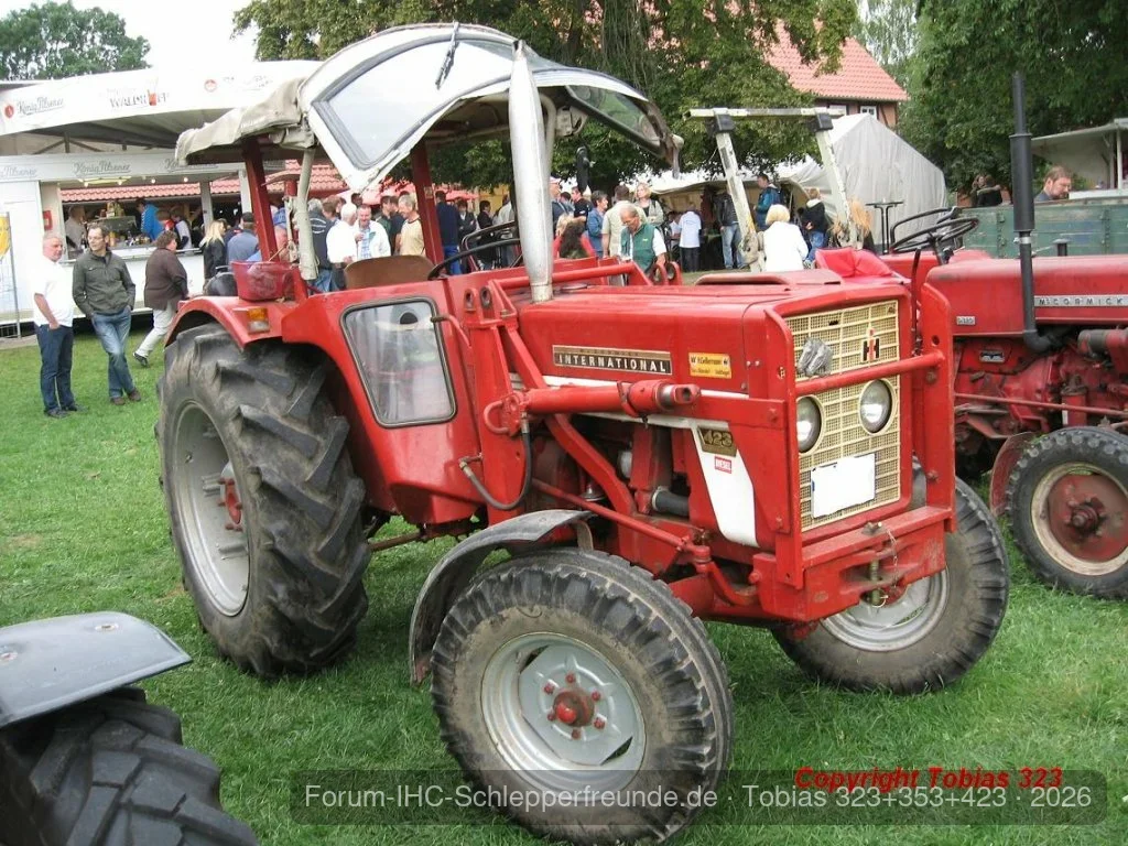 Treckertreffen in Heßlingen