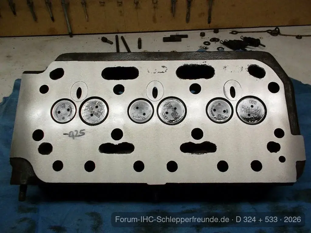 Zylinderkopf vom D324